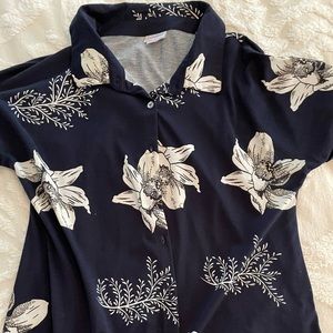 Small blue and white floral Lularoe Charlie. Worn only 3 times. Like brand new